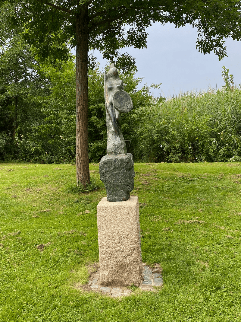 Sculpture in Ostpark